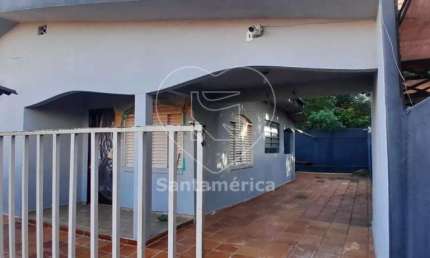 Casa para alugar com 2 dormitórios na região central em Londrina