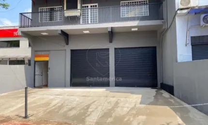 Barracão para alugar em Londrina constando com 360m² de área privativa com espaço ótimo para armazenamento