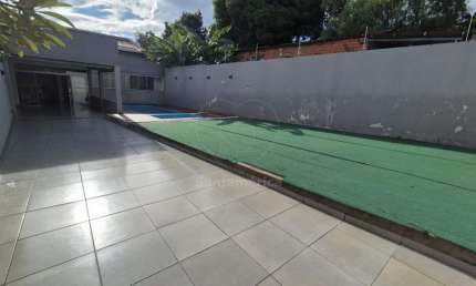 Casa para alugar e vender no Bairro Sempre Bom com 2 quartos em Ibiporã