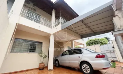 Casa à venda com 3 quartos no Jardim Pinheiros, região Oeste de Londrina