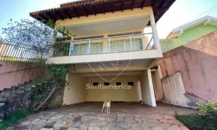 Casa à Venda na Região Oeste, Jardim Bancários com 3 Dormitórios e 2 Suítes