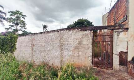 Terreno com 318m² declive à venda no Jardim Império do Sol