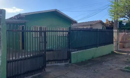 Casa à Venda no Jardim Palmares com 3 quartos - Região Central