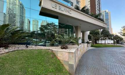 Apartamento de Alto Padrão à Venda no Edifício Le Blanc - 3 Suítes