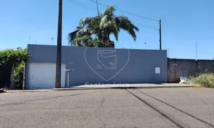 Chácara à Venda com 3 dormitórios à venda na região Norte