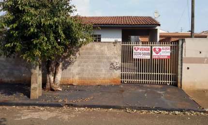 Casa à venda no Jardim Paris localizada a 2,7 km da Avenida Saul Elkind