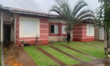 Casa em condomínio com 2 dormitórios na Região Norte de Londrina