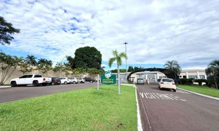 Casa à Venda com 4 Suítes no Residencial Villaggio do Engenho em Cambé