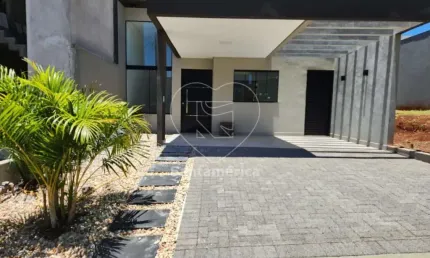 Casa em condomínio com 3 dormitórios sendo 1 suíte à venda em Londrina