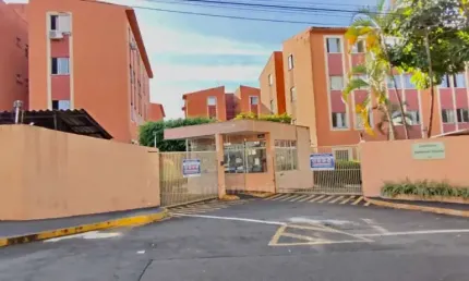 Apartamento 3 Dormitórios à Venda no Residencial Bourbon, Próximo à Avenida Saul Elkind