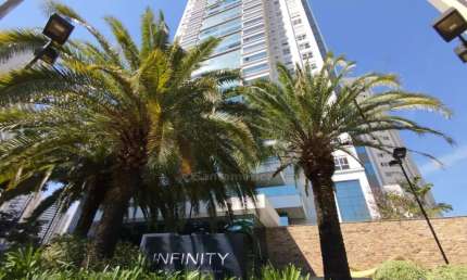 Apartamento à venda no Maioson Infinity com 3 suítes em Londrina