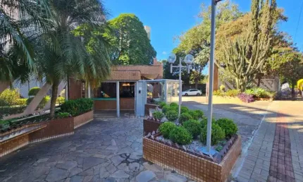 Apartamento para alugar e vender no Edifício Quinta da Boa Vista I no bairro Claudia, Região Sul de Londrina, com 3 quartos