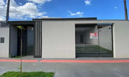 Casa à venda na Região Leste de Londrina com 3 Dormitórios, sendo 1 Suíte