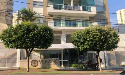Apartamento no Edifício Verano à venda com 3 dormitórios sendo 1 suíte no Centro de Londrina