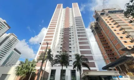 Apartamento à venda no Edifício Poty Lazarotto contendo 3 dormitórios sendo 1 suíte