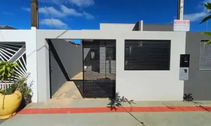 Casa com 3 quartos à venda na Rua Maria Roza da Silva, --, Jardim Aliança, Londrina