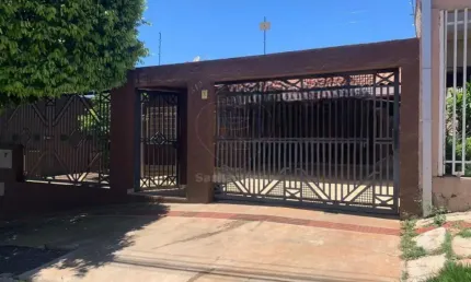 Casa à venda na zona Norte de Londrina com 5 Quartos