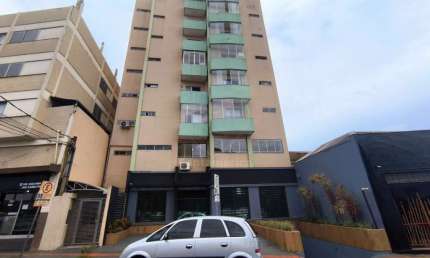 Apartamento à Venda na Região Central com 1 Dormitório