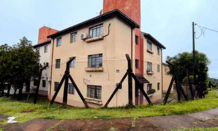 Apartamento no Condomínio Moradas do Cabo Frio com 2 dormitórios em Londrina