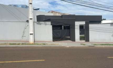 Casa para alugar com 2 Quartos e 1 Suíte no Jardim Columbia em Londrina