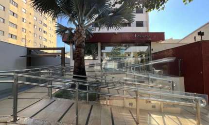 Apartamento à venda e locação em Londrina no edifício Laguna na região Central de Londrina