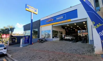 Barracão comercial para alugar na Avenida Higienópolis na Região Central