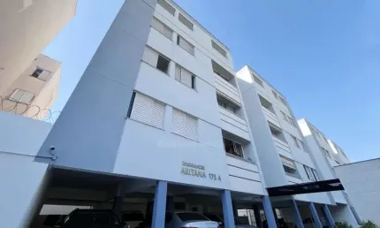 Apartamento com Suíte à Venda no Edifício Residencial Aritana