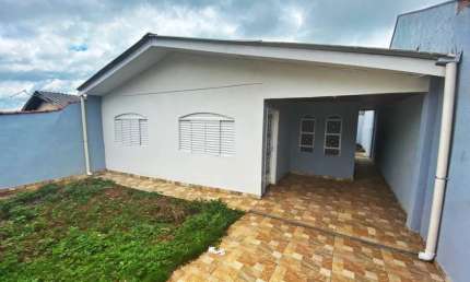 Casa para venda e Locação com 2 quartos próximo da Avenida Saul Elkind em Londrina