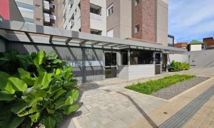 Apartamento para alugar no Residencial Villa Montese com 2 quartos (1 suíte), Jardim Higienópolis, região Central de Londrina