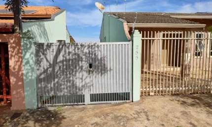 Casa para alugar na Barão de Mesquita contendo 2 dormitórios sendo 1 suíte.