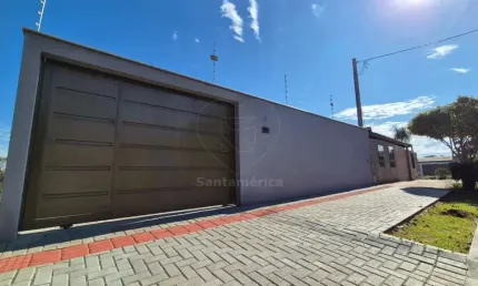 Casa de 2 dormitórios á venda no Jardim Belém, região Norte de Londrina.