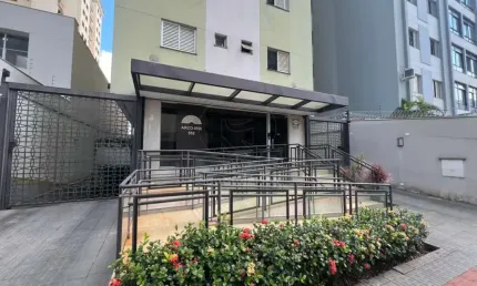 Apartamento à venda e para alugar no Edifício Residencial Arco Iris, no Centro de Londrina