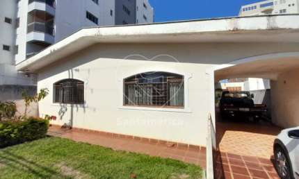 Casa Comercial para Alugar na Vila Ipiranga com 3 quartos, sendo 1 suíte em Londrina