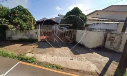 Casa Comercial com 3 Dormitórios sendo 2 suítes, no San Conrado