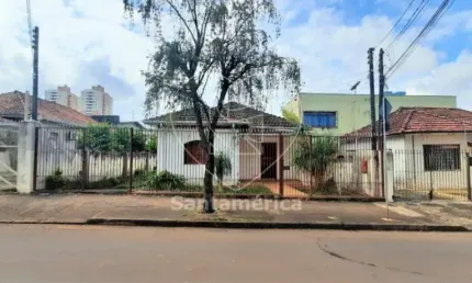 Casa Comercial à Venda na região Central próximo ao Terminal Central