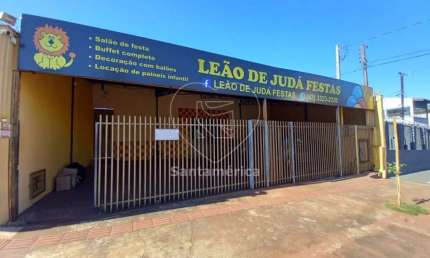 Casa comercial assobradada à venda, com área total de 562,50 m².