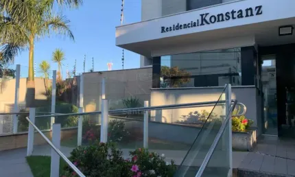Apartamento à Venda no Edifício Residencial Konstanz com 2 quartos sendo 1 suíte na Região Central de Londrina