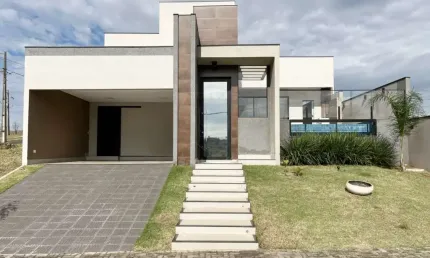 Casa com três suítes e piscina privativa para venda e locação no Condomínio Campos do Conde Veredas