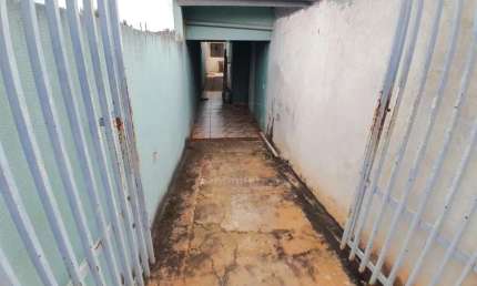 Casa de Fundos para alugar com 1 quarto na Região Leste de Londrina