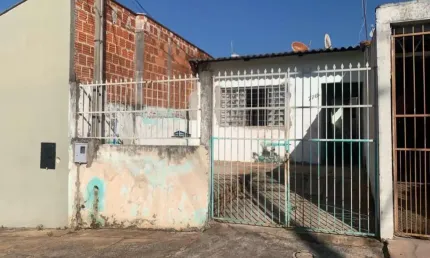 Casa geminada a venda com 1 quarto no Porto Seguro II, Região Norte