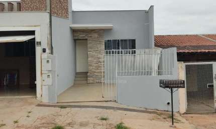 Casa para alugar e vender no Jardim Planalto com 2 quartos na Região Norte de Londrina