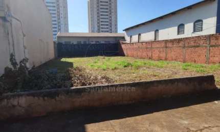 Terreno comercial à venda na Avenida Celso Garcia Cid