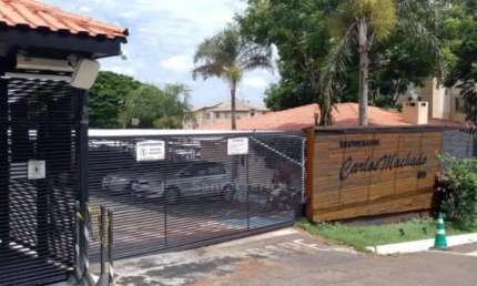 Apartamento pra Locação com 2 Quartos no Condomínio Carlos Machado