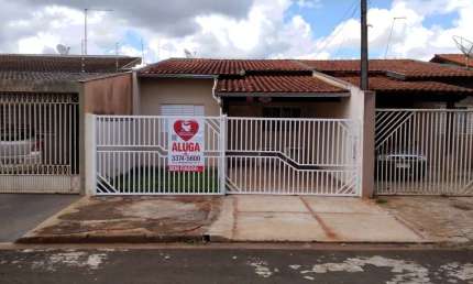 Casa para alugar no Jardim Vale Verde com 3 quartos sendo 1 suíte na Região Leste de Londrina