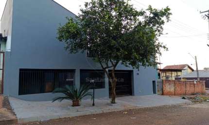Casa ampla para alugar com 3 Quartos na Zona Norte de Londrina