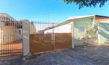 Casa para Locação de Fundos no Bairro Shangri-lá com 1 Quarto e Garagem