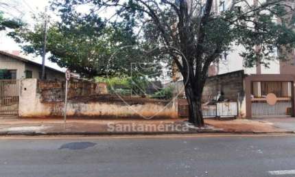 Terreno à venda na Vila Brasil, região Central de Londrina, com 416m² de área total