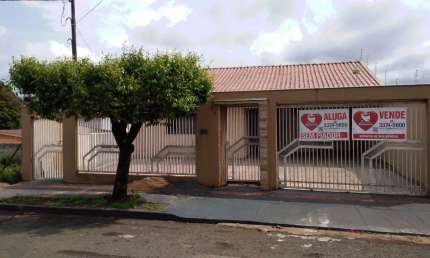 Casa à venda no Santa Rita, região Oeste, com 3 dormitórios