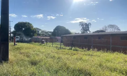 Barracão para venda e locação no Cilo 3 com na Região Norte de Londrina