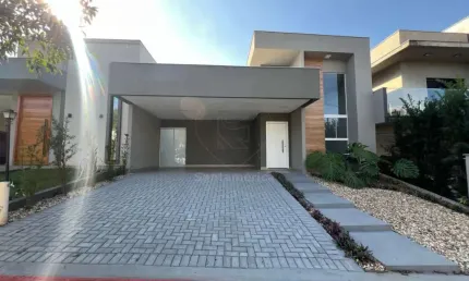 Casa à venda no condomínio bella vittá com 3 quartos e jacuzzi